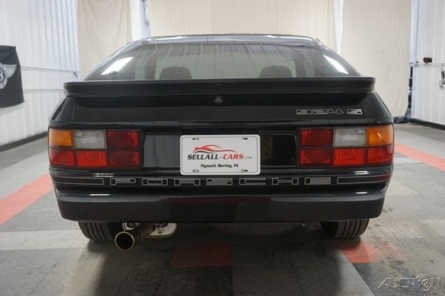 1987 Porsche 924 S - photo 9