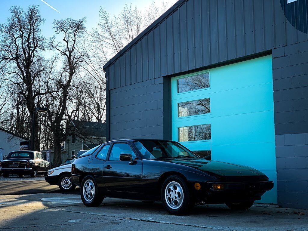 1987 Porsche 924 S 2dr Hatchback - photo 13