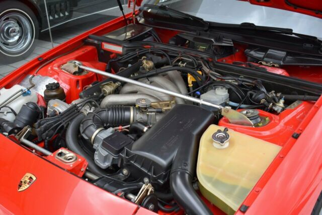1987 Porsche 924 S - photo 3