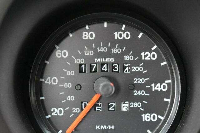 1987 Porsche 924 S - photo 4