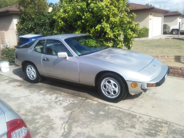 1987 Porsche 924 - photo 3