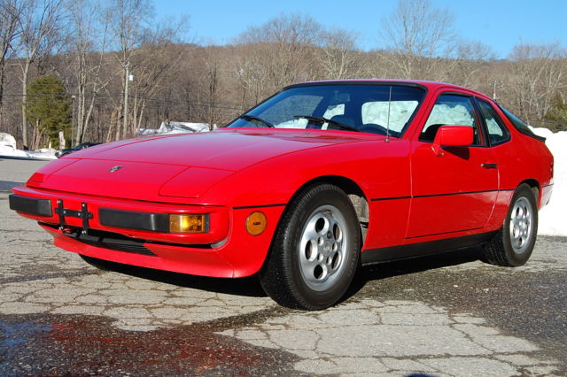 1987 Porsche 924 S Red/Black 1 owner 75k miles New Clutch Very Nice - photo 3