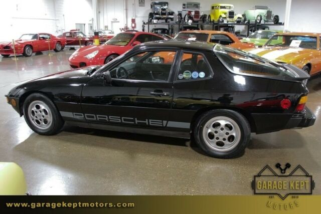 1987 Porsche 924S -- - photo 6