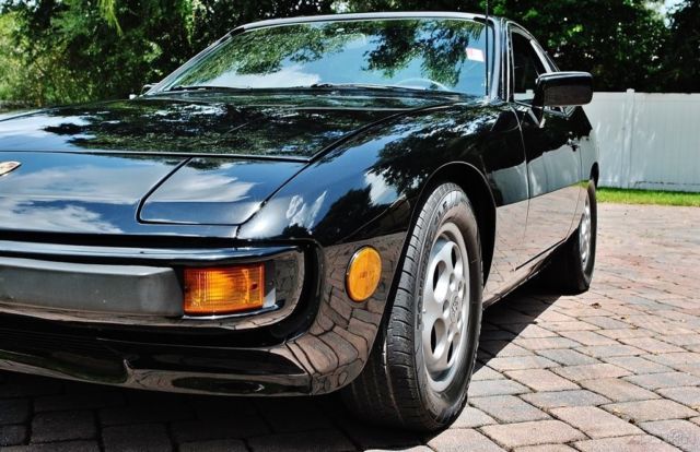 1987 Porsche 924 S Hatchback - photo 12