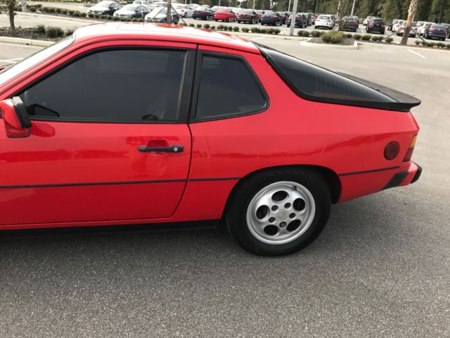 1987 Porsche 924 - photo 2