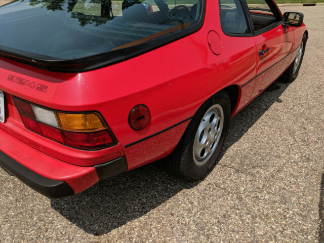 1987 Porsche 924 S - photo 13