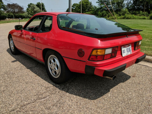 1987 Porsche 924 S - photo 4
