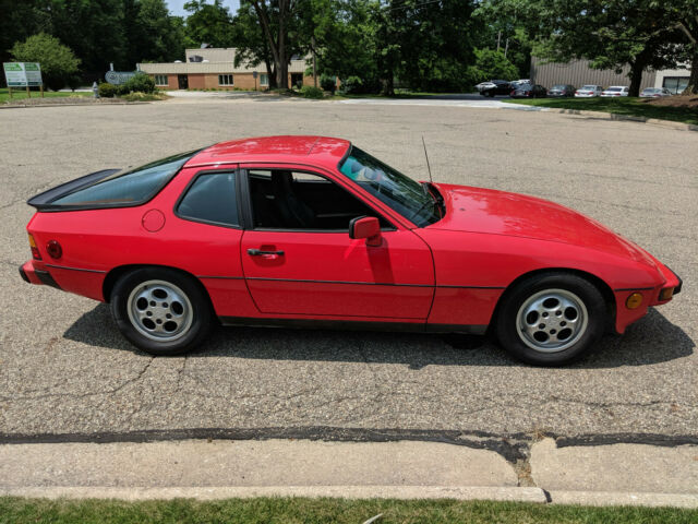 1987 Porsche 924 S - photo 7