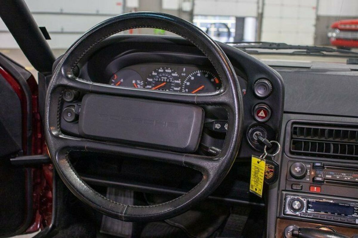 1987 Porsche 928 - photo 12