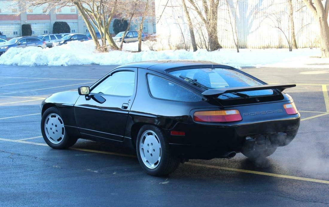 1987 Porsche 928 - photo 2