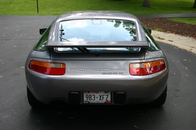 1987 Porsche 928 - photo 3