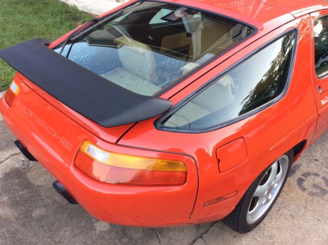 1987 Porsche 928 Leather - photo 8