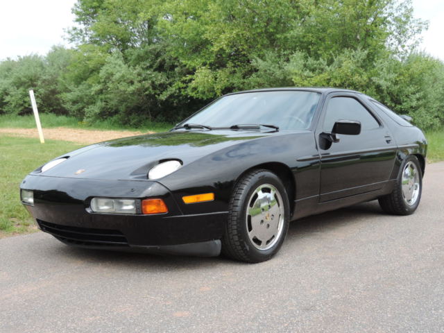 1987 Porsche 928 S4 Black/Black 81K NO RESERVE! 1987 Porsche 928
