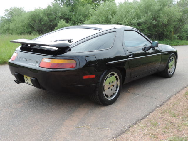 1987 Porsche 928 - photo 10