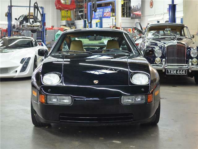 1987 Porsche 928 S4 - photo 2