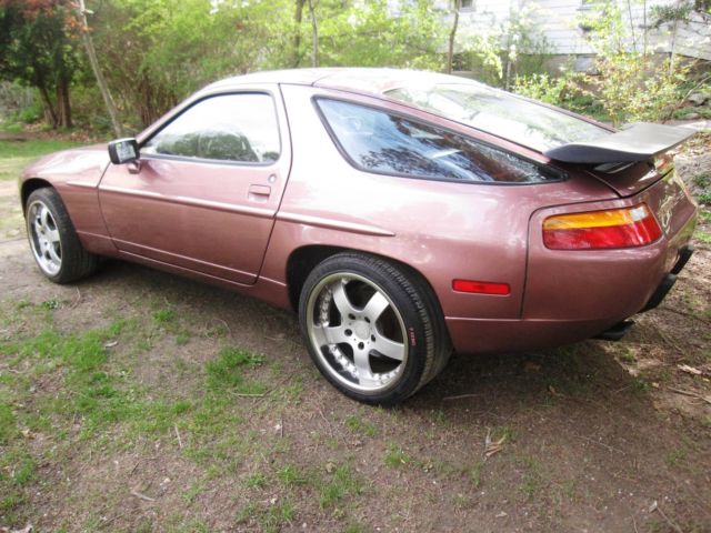 1987 Porsche 928 S4 Cassis Red, Automatic, NJ Title clean with history 1987 Porsche 928 S4