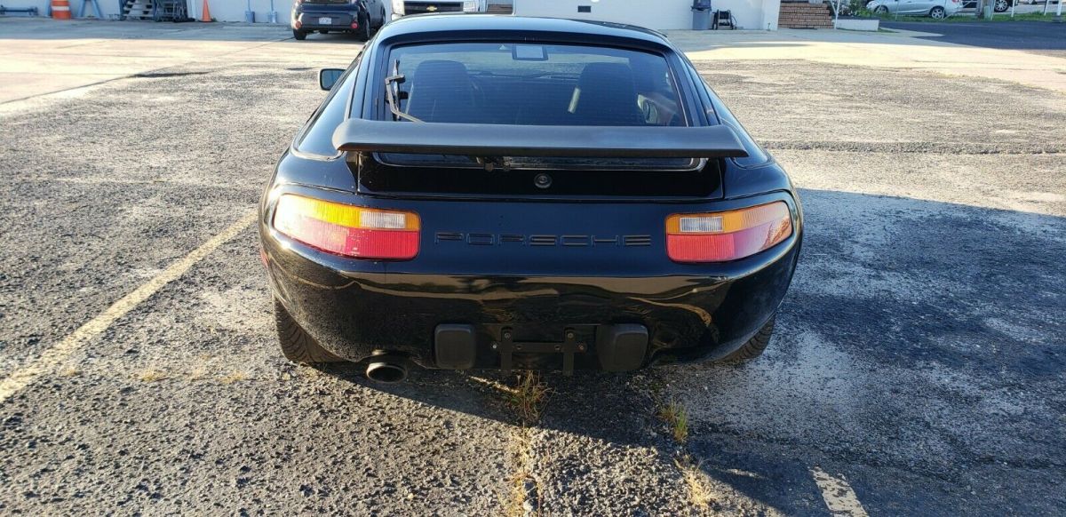 1987 Porsche 928 - photo 6