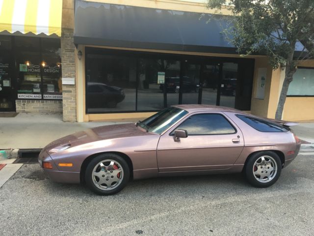 1987 Porsche 928 S4- Rare Cassis Red Beauty - 1987 Porsche 928 S4