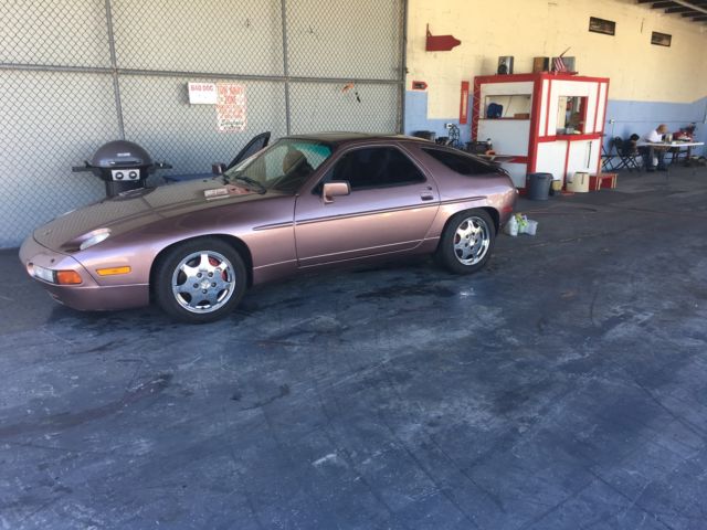 1987 Porsche 928 S4 - photo 2
