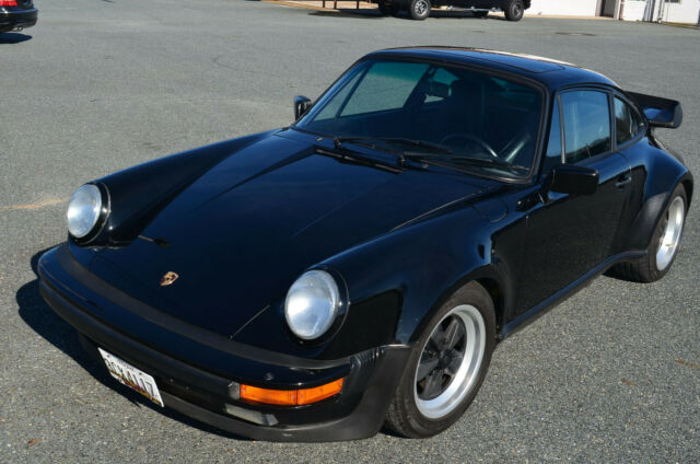 1987 Porsche 930 Coupe, Black on black, low miles, blindingly fast 1987 Porsche 930 930