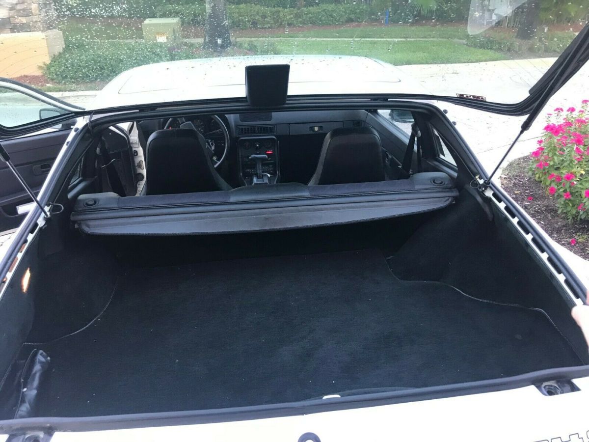 1987 Porsche 924 - photo 2