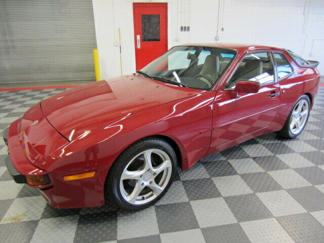 1987 Porsche 944 - photo 3