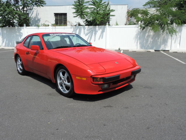 1987 Porsche 944 5-Speed - photo 2