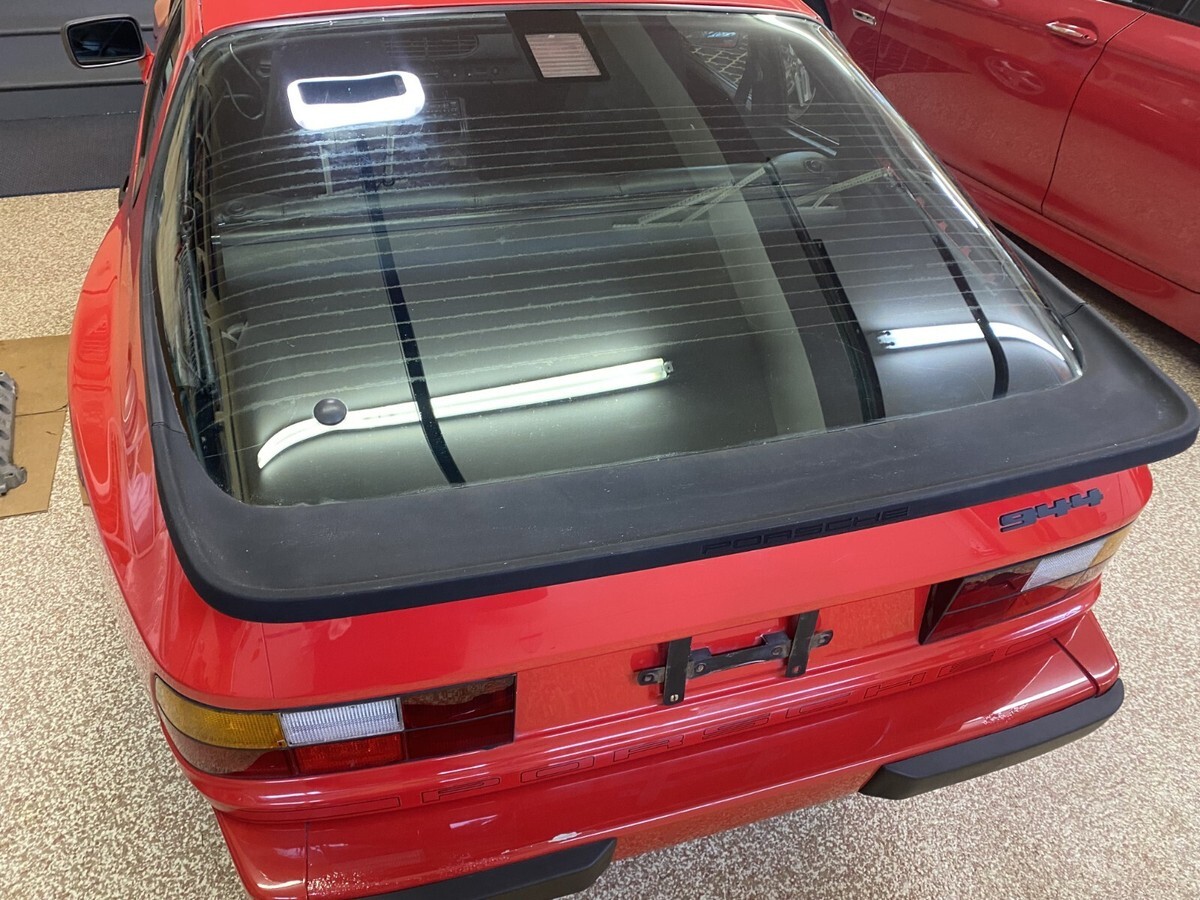 1987 Porsche 944 - photo 6