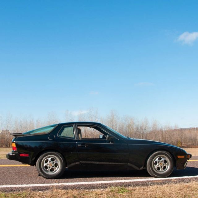 1987 Porsche 944 944 - photo 3