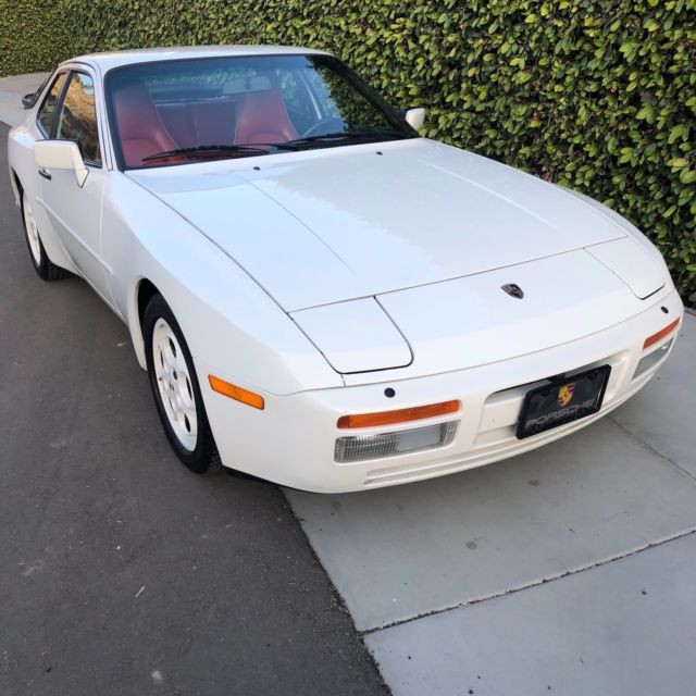1987 Porsche 944 Alpine White - photo 3