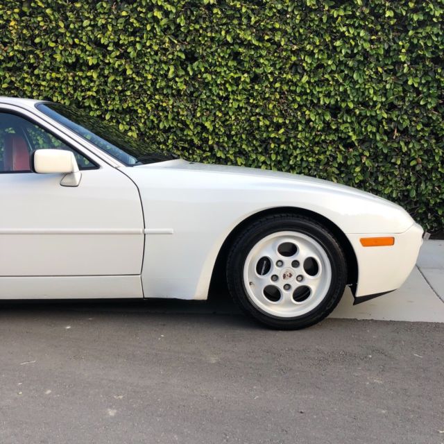 1987 Porsche 944 Alpine White - photo 5