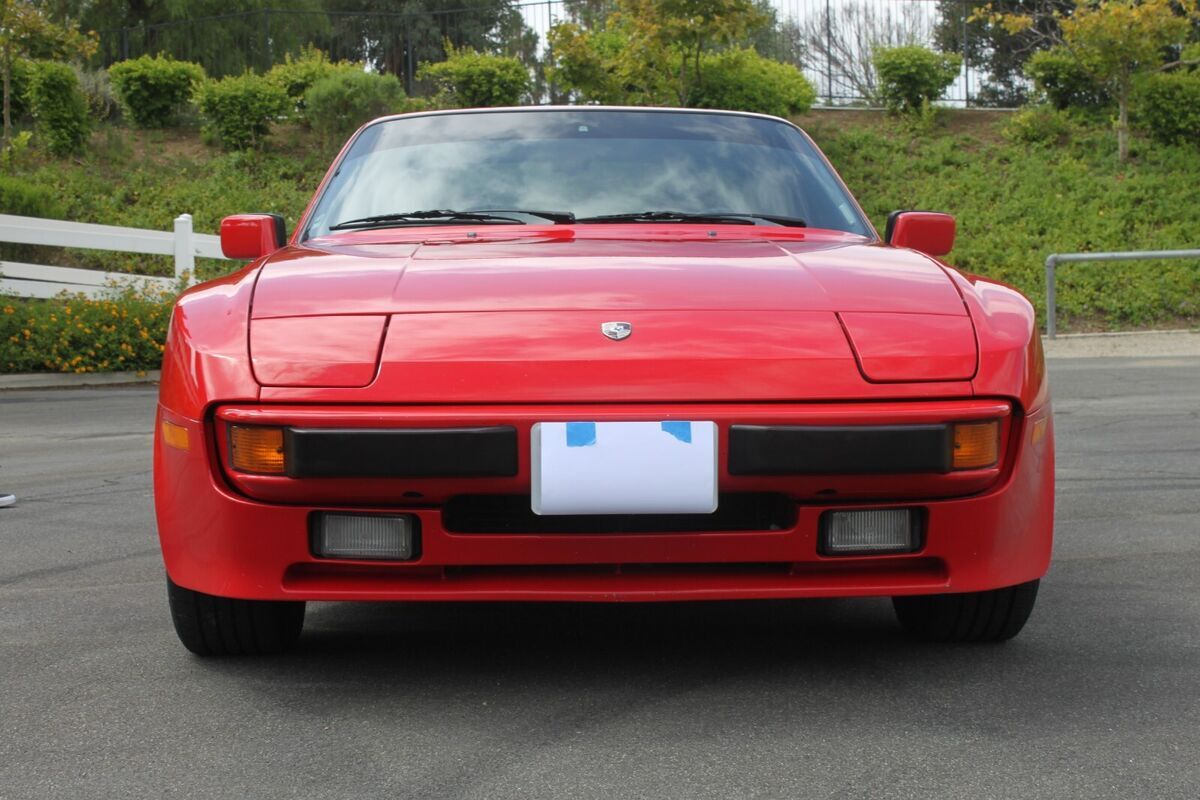 1987 Porsche 944 - photo 3