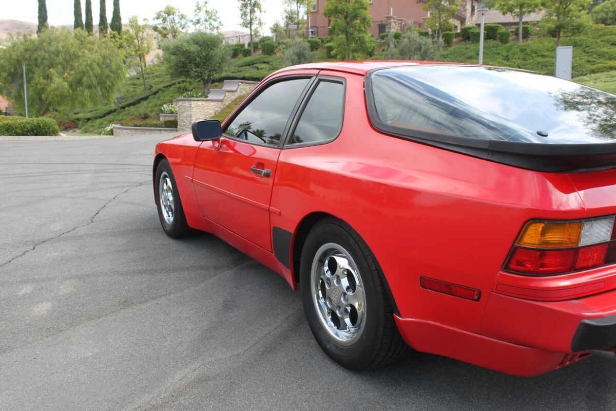 1987 Porsche 944 - photo 6