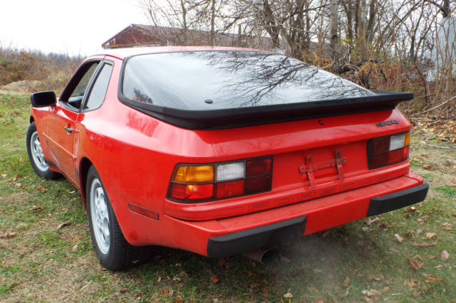 1987 Porsche 944 Base Coupe 2-Door - photo 4