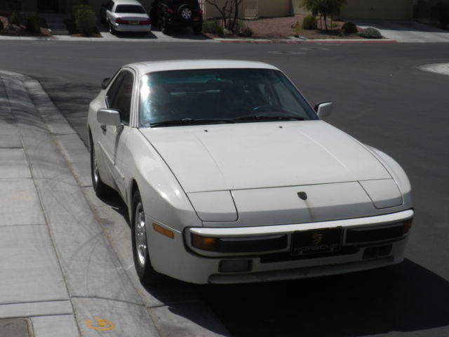 1987 Porsche 944 - photo 5