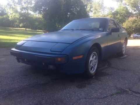 1987 Porsche 944 Base Coupe 2-Door - photo 5