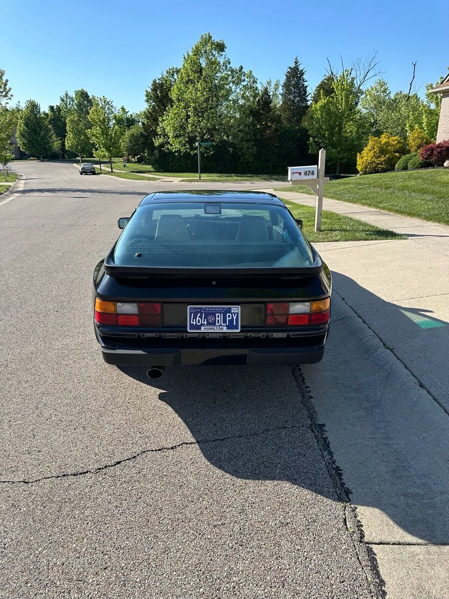 1987 Porsche 944 - photo 2