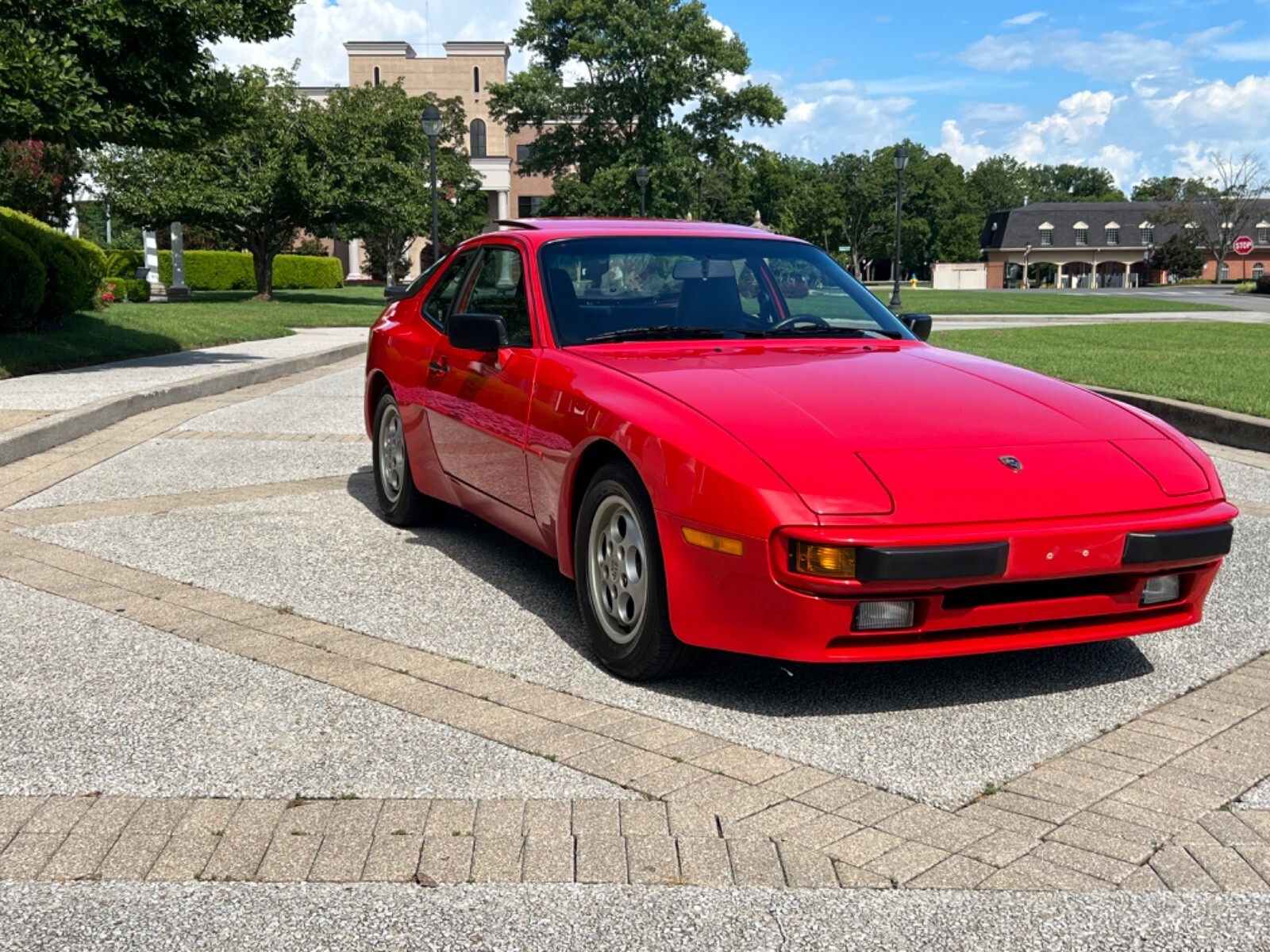 1987 Porsche 944 Base - photo 2