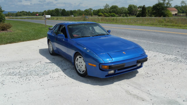 1987 Porsche 944 - photo 2