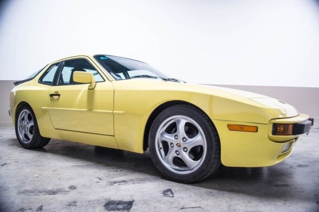 1987 Porsche 944 Low Miles Very Original - photo 2