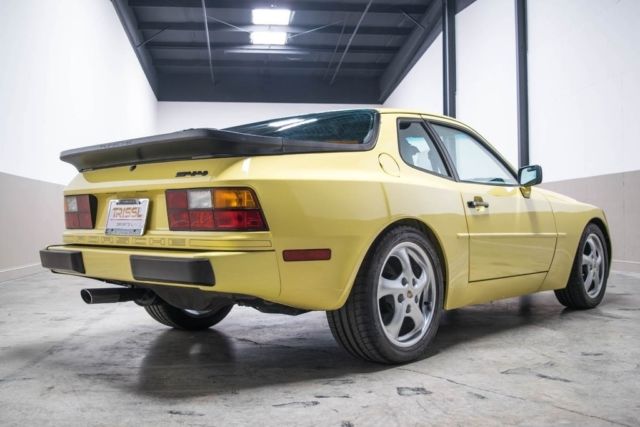 1987 Porsche 944 Low Miles Very Original - photo 5