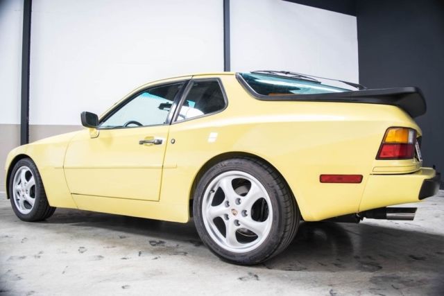 1987 Porsche 944 Low Miles Very Original - photo 6