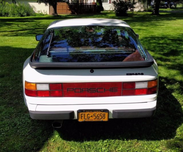 1987 Porsche 944 - photo 9