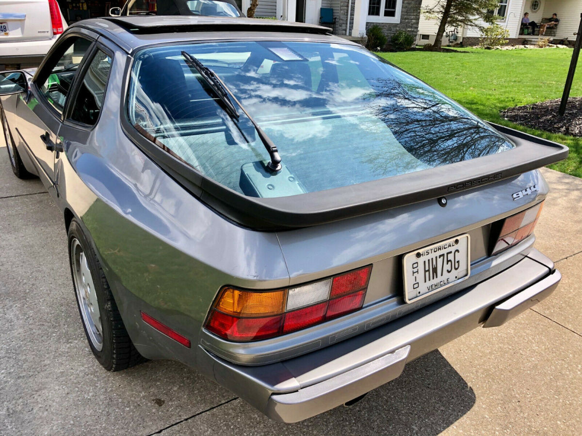 1987 Porsche 944 - photo 4
