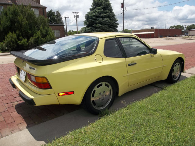1987 Porsche 944 - photo 3
