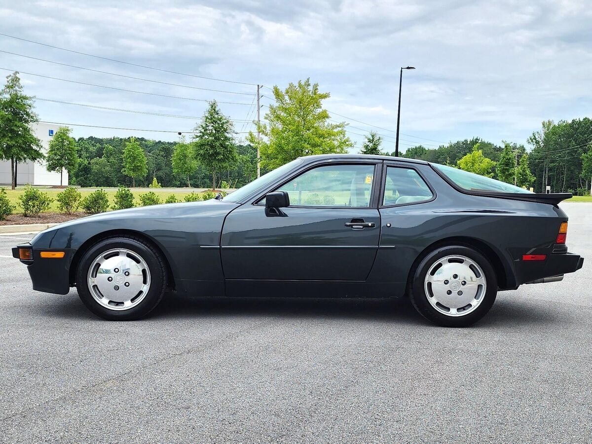 1987 Porsche 944 - photo 5