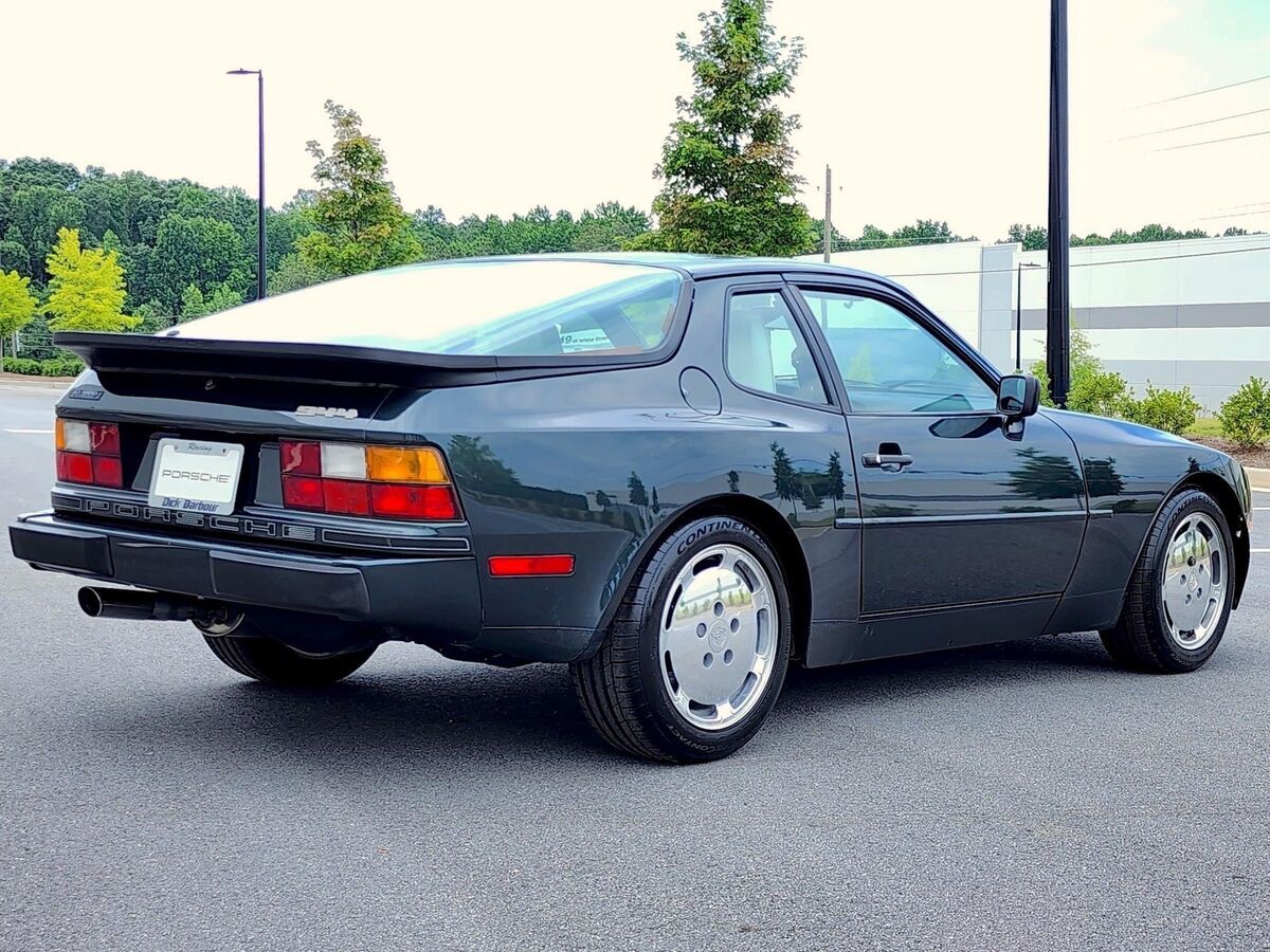 1987 Porsche 944 - photo 9