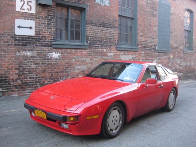 1987 Porsche 944 S 1987 Porsche 944
