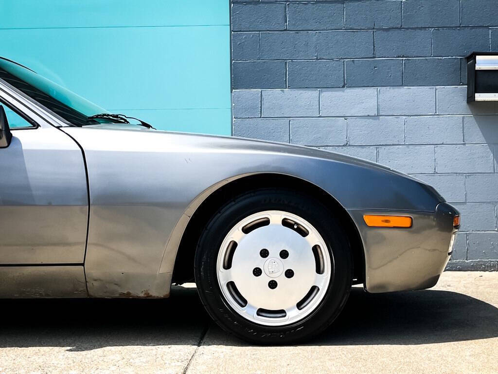 1987 Porsche 944 S 2dr Hatchback - photo 8