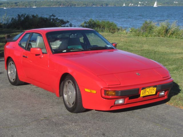 1987 Porsche 944 - photo 3